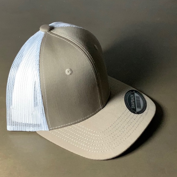 7-Panel Snap Cap - Picture 2 of 2
